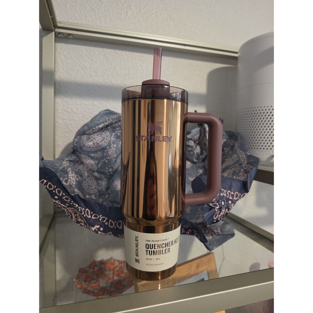 NIB Stanley Rose Gold 30oz
